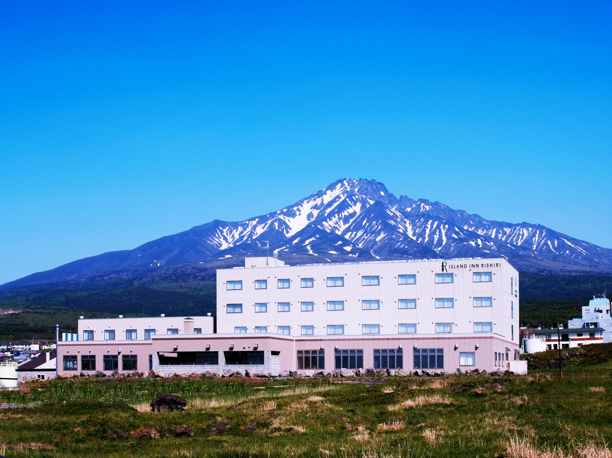 Island Inn Rishiri Bagian luar foto